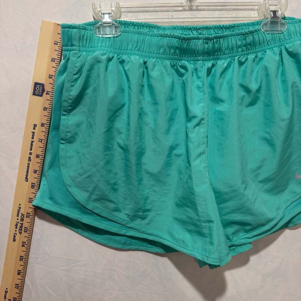 Nike Women's Dri-Fit Tempo Running Shorts Green - Picture 7 of 7